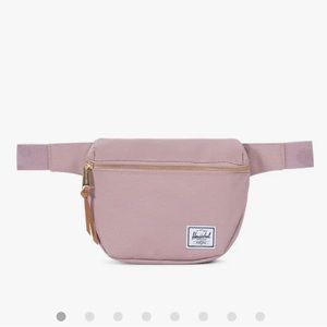 Herschel Fifteen Hip Pack in Ash Rose